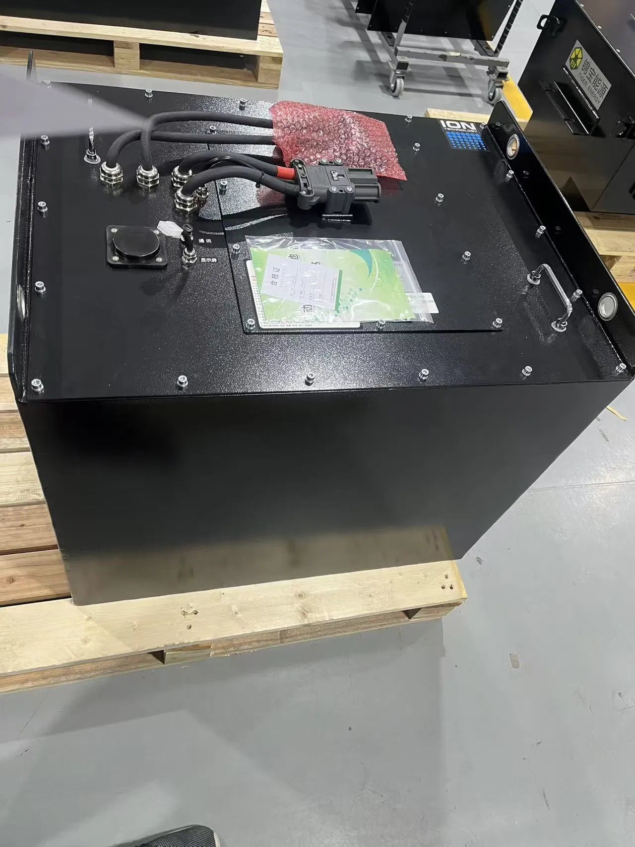 Durable 48V 456ah Lithium Battery for Forklift Applications