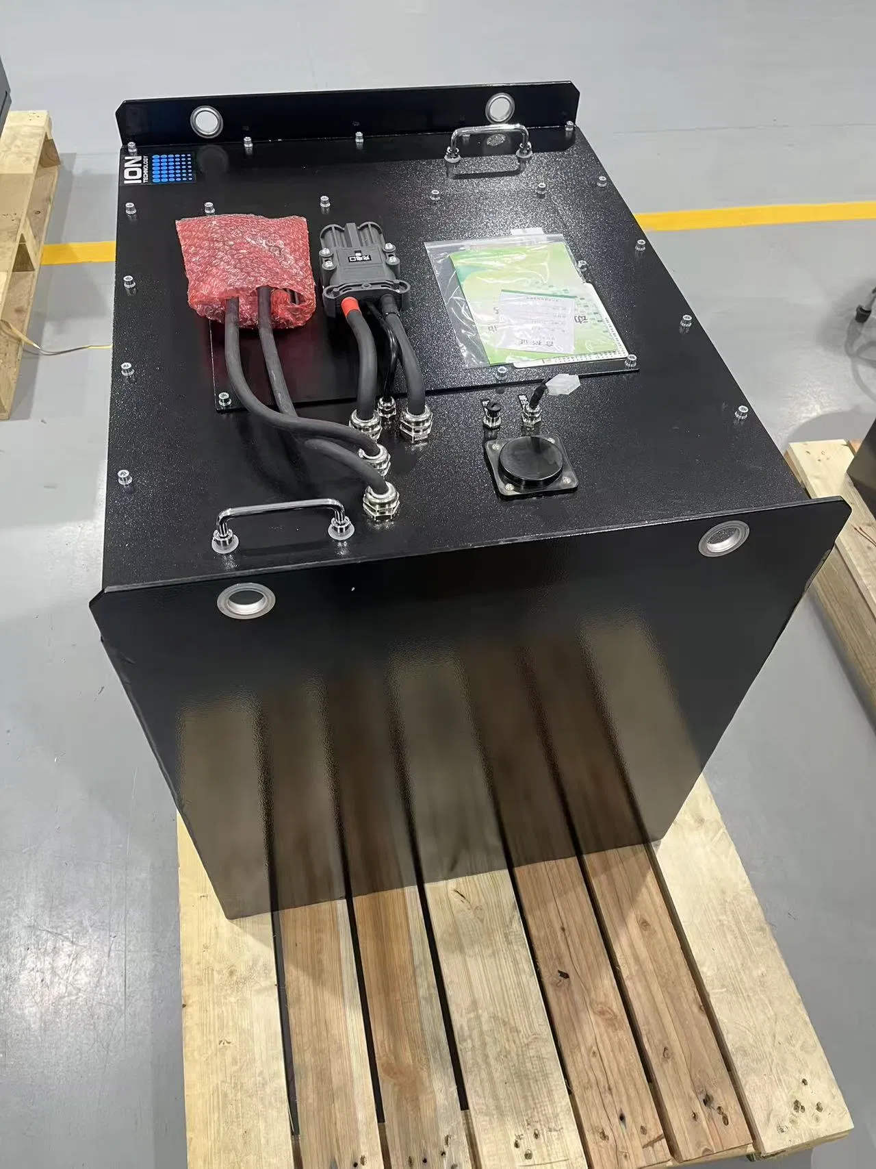 Durable 48V 456ah Lithium Battery for Forklift Applications