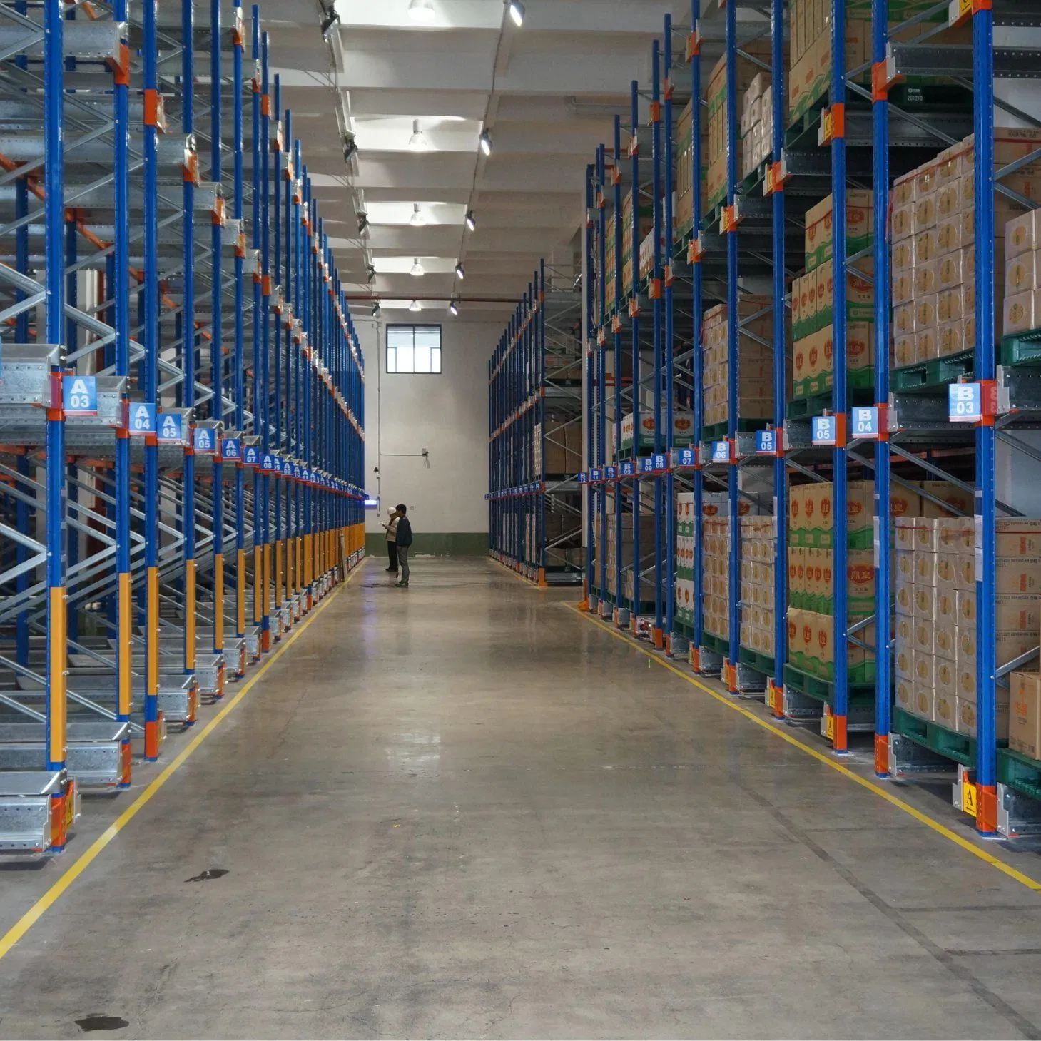 Heavy-Capacity Radio Shuttle Pallet Pooling System for Shared Automotive Manufacturing Logistics Parks