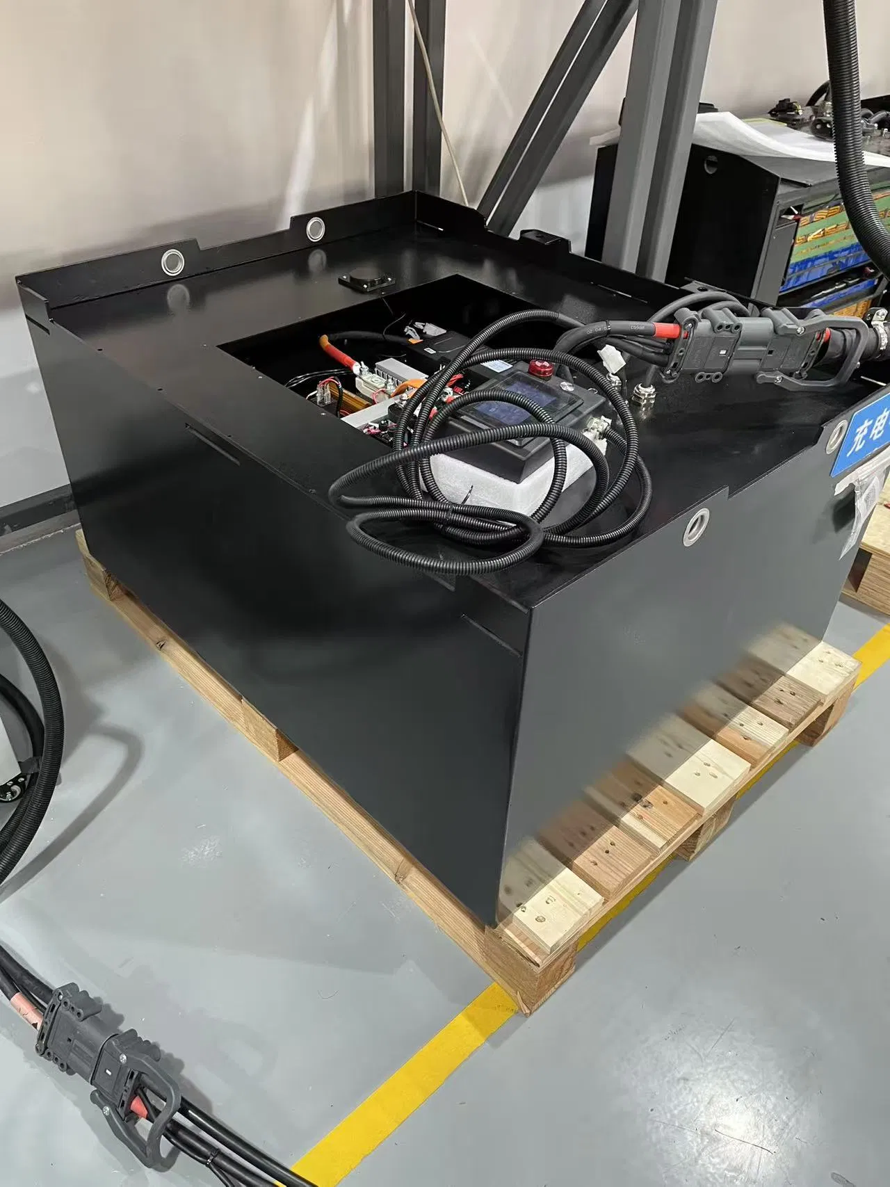 Durable 51 2V346ah Battery Pack: High Capacity for Forklifts