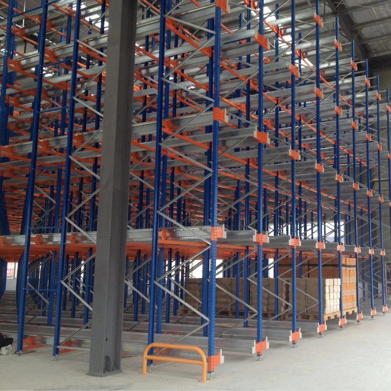 Heavy-Capacity Radio Shuttle Pallet Pooling System for Shared Automotive Manufacturing Logistics Parks