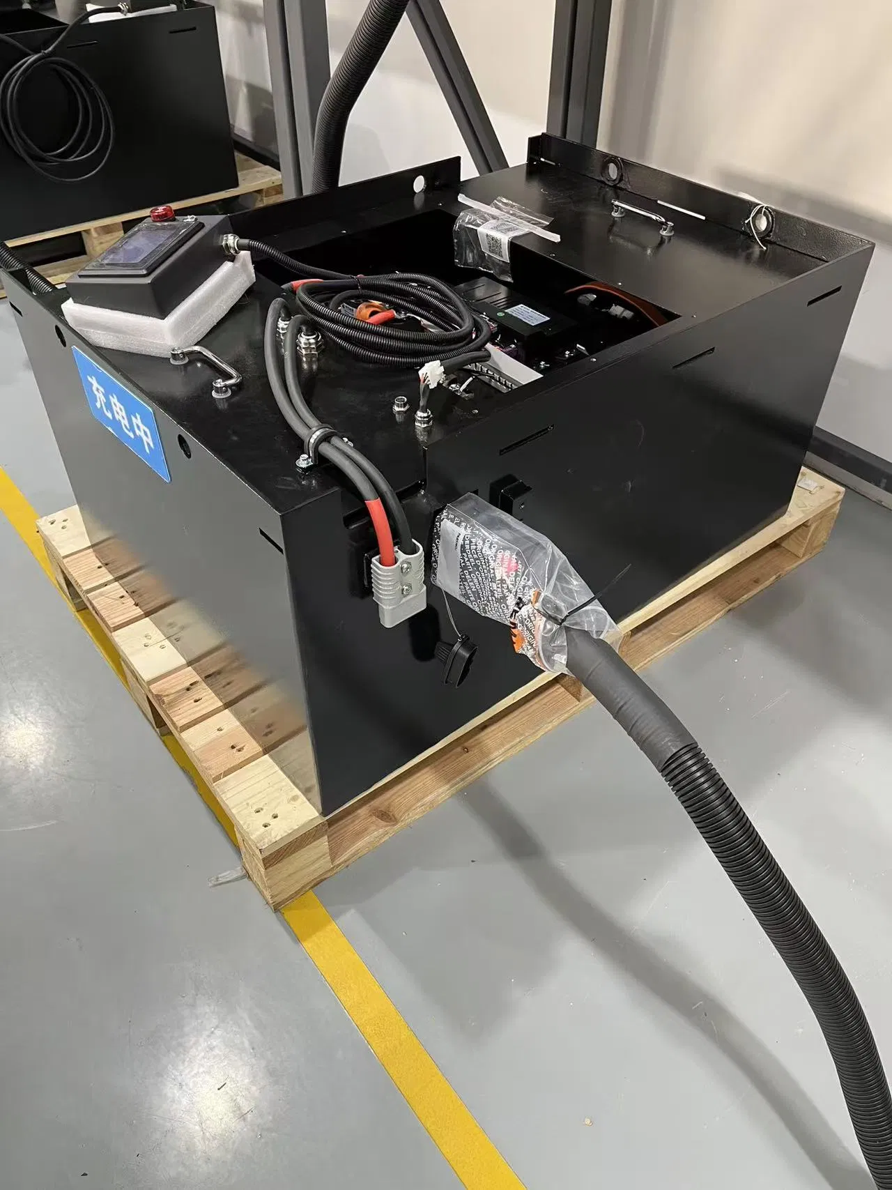 High Capacity 51 2V346ah Lithium Forklift Battery Pack for Efficient Power