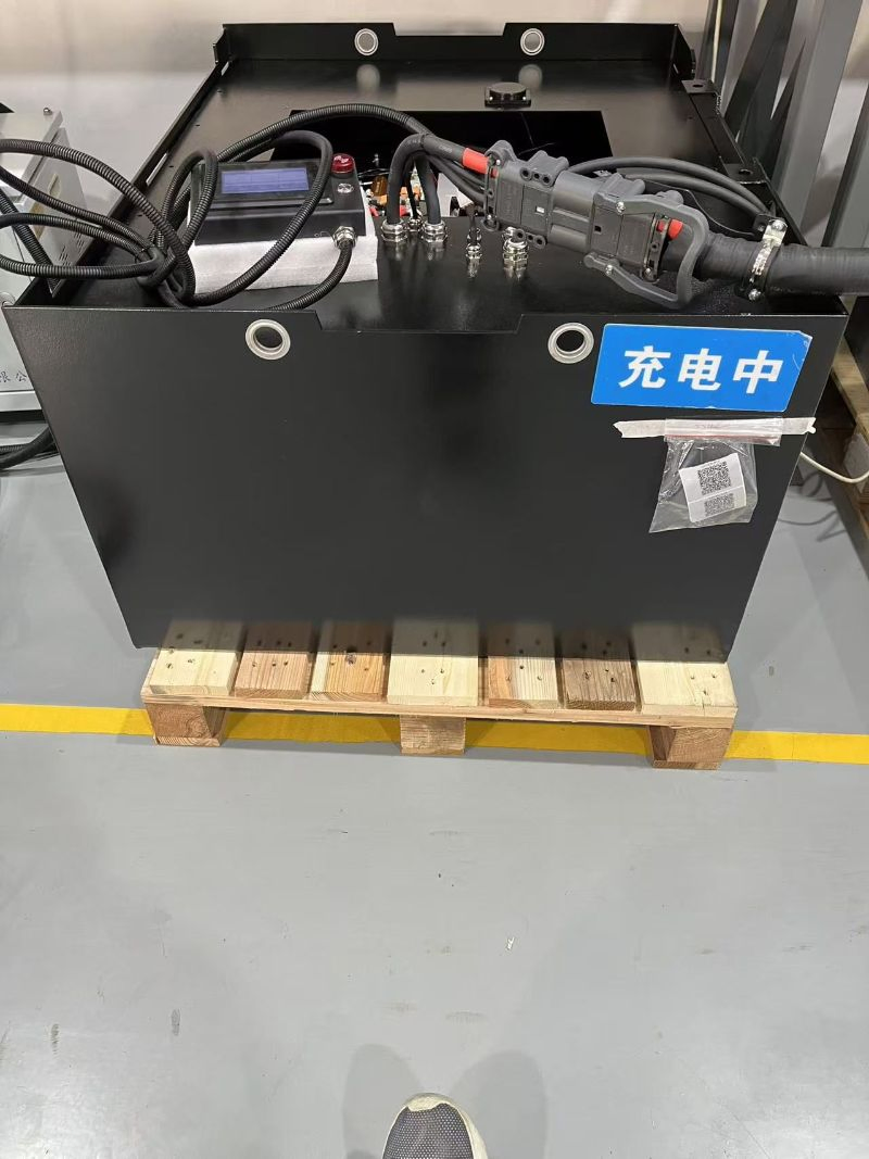 High Capacity 51 2V346ah Lithium Forklift Battery Pack for Efficient Power