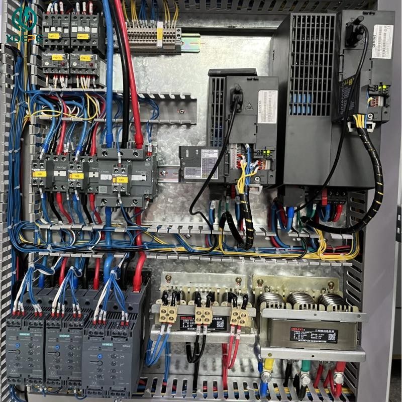 Gabinete de control de arrancador suave modular para sistema de conmutación para operación de motor de bomba