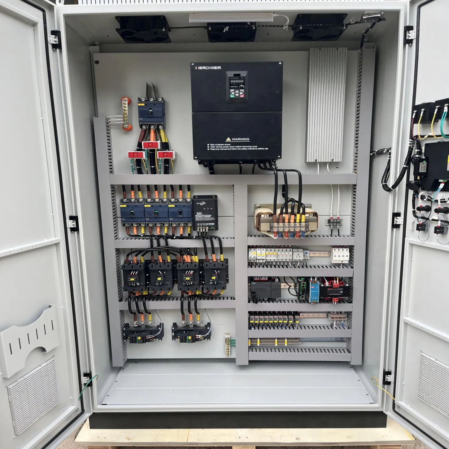 55kw Panel de Control de Frecuencia Variable para Bomba de Agua VFD
