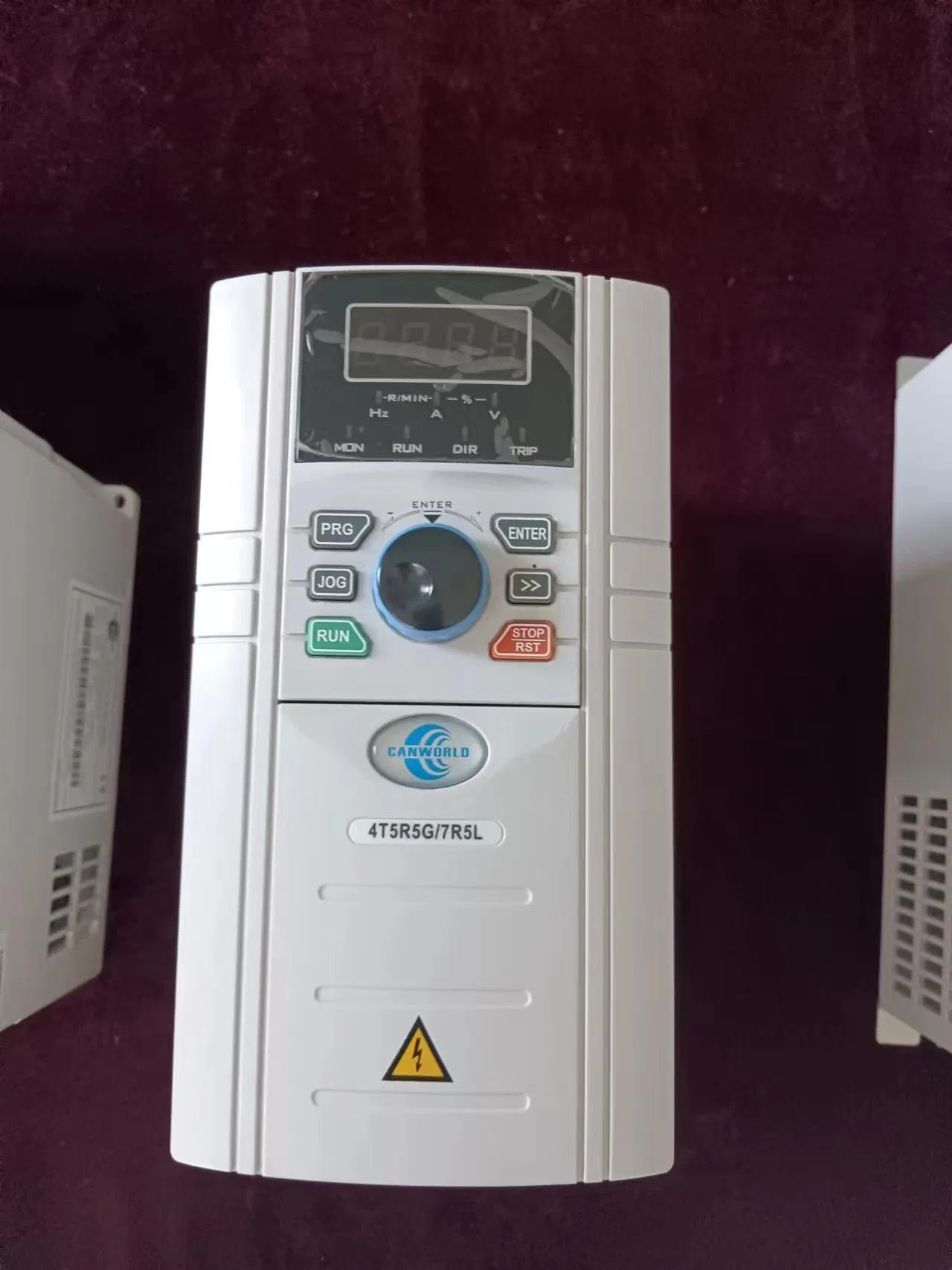 220V 2s 0.7kw 4A Inversor de Frecuencia Variable Monofásico Motor Accionamiento de CA Frecuencia Inversor VFD Variador de Frecuencia Convertidor de Frecuencia Inversor