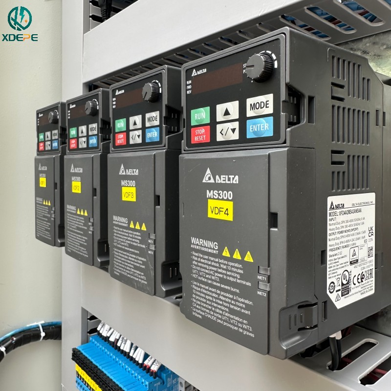 Panel de Control de Frecuencia Variable IP55 380V Gabinete del Motor para Sistema HVAC