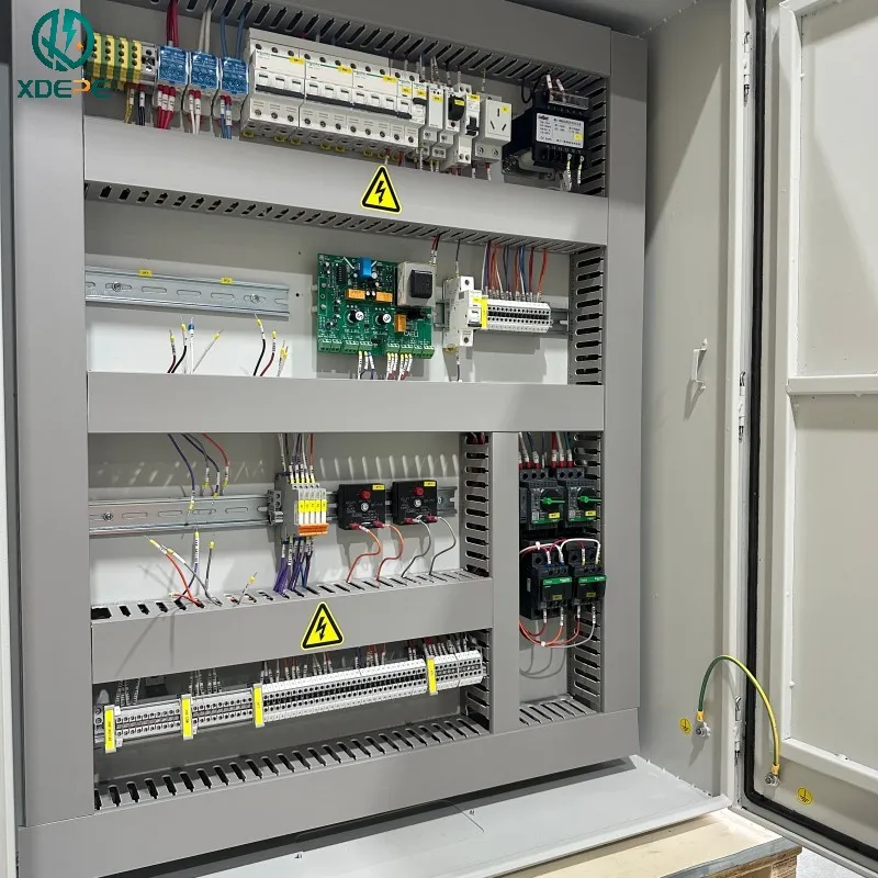 Detalle del gabinete de control de motor 4