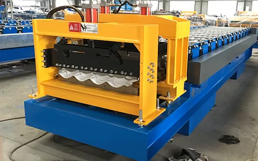 Máquina de formación de rollos de hojas vidriadas