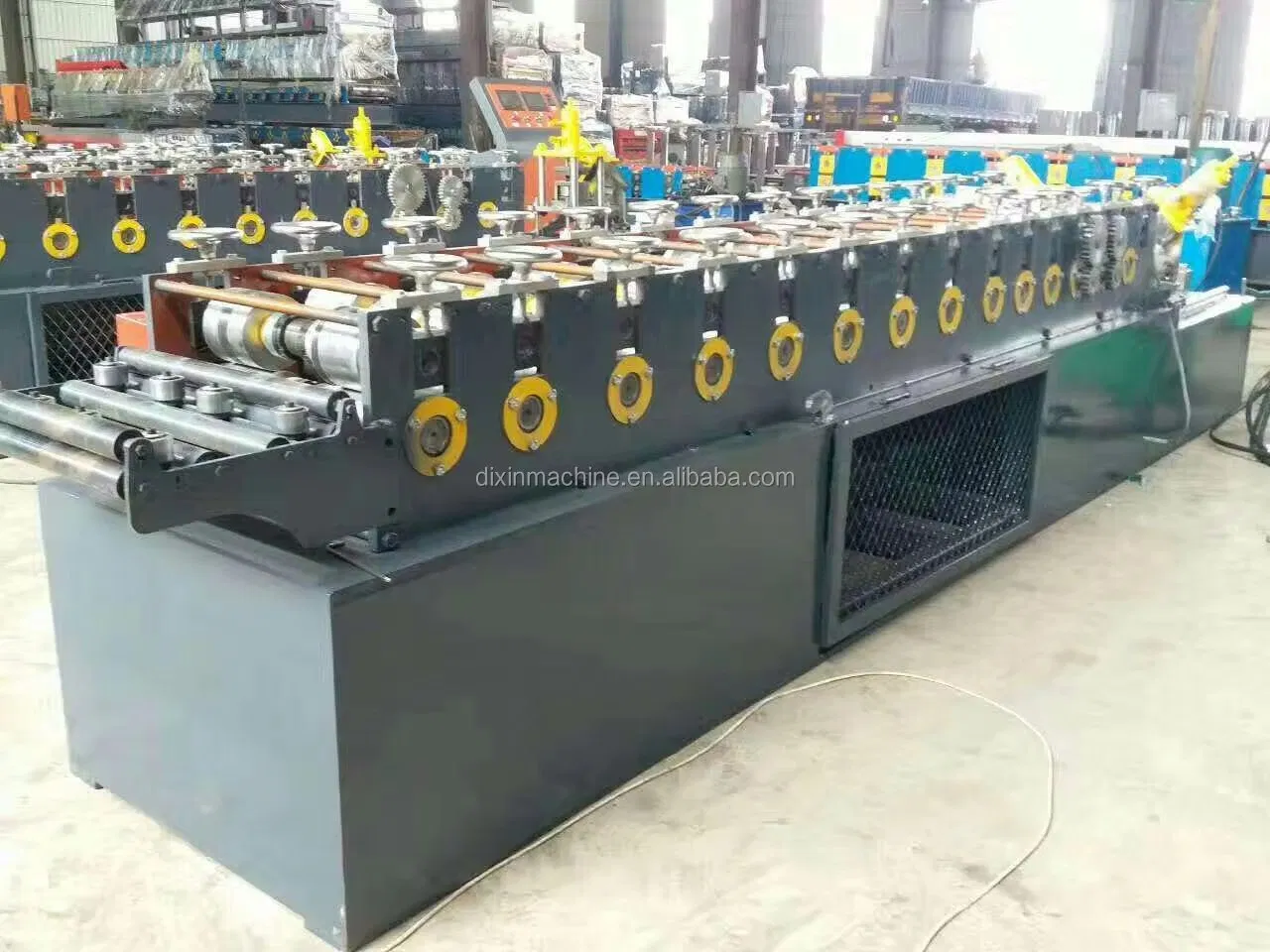 Maquinaria de conformado de rollos de cercas y barandillas, modelo de alta resistencia y precisión: totalmente automática