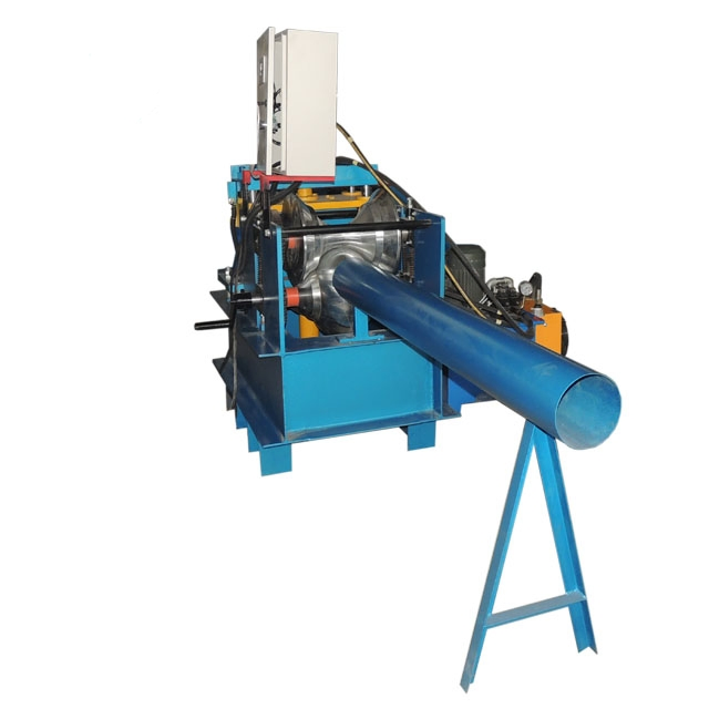 Máquina de conformado de rodillos para tapajuntas de acero metálico Máquina para el desagüe del valle del techo