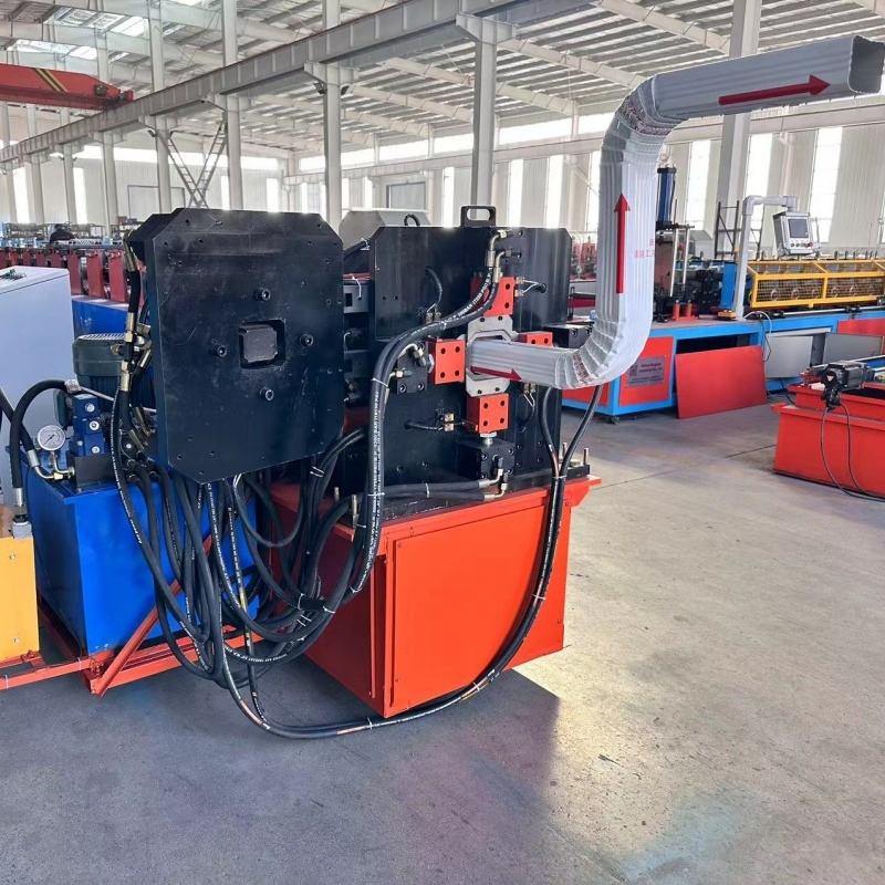 High Precision Seamless Round Rain Gutter Making Machine Full Auto Downspout Drainage Pipe Roll Former