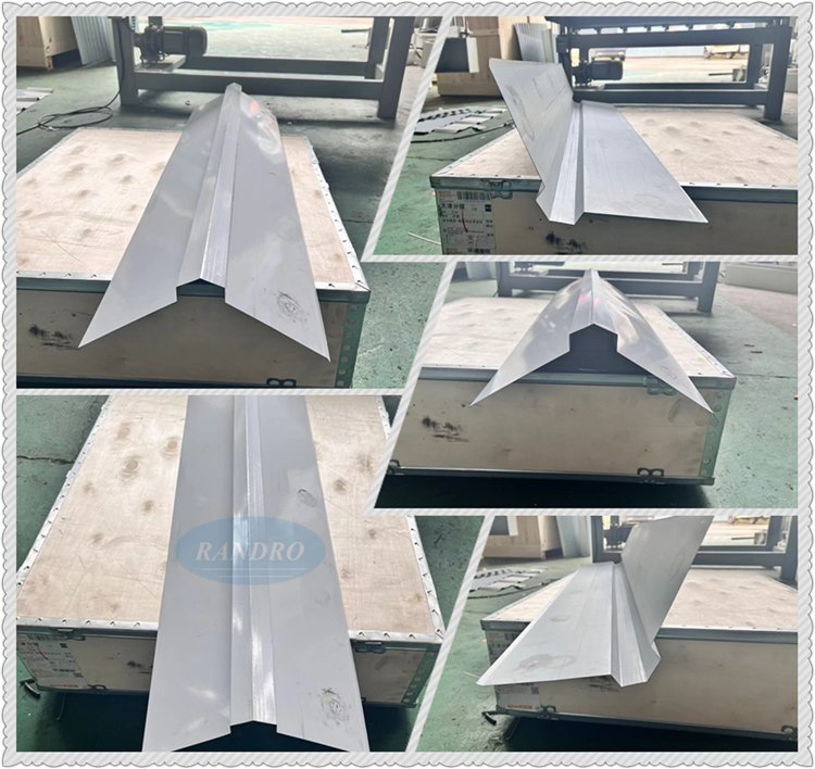 Máquina de conformado de rodillos para tejas metálicas de techo de alta velocidad