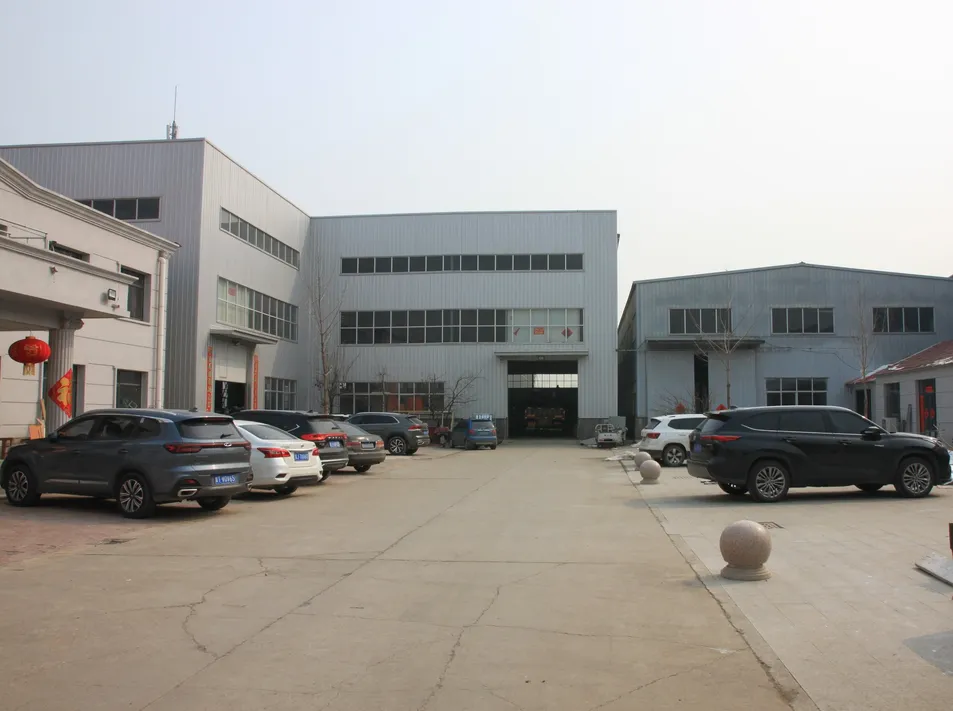 Línea de producción de perfil de puerta enrollable de garaje fabricada en China para máquina de conformado en frío