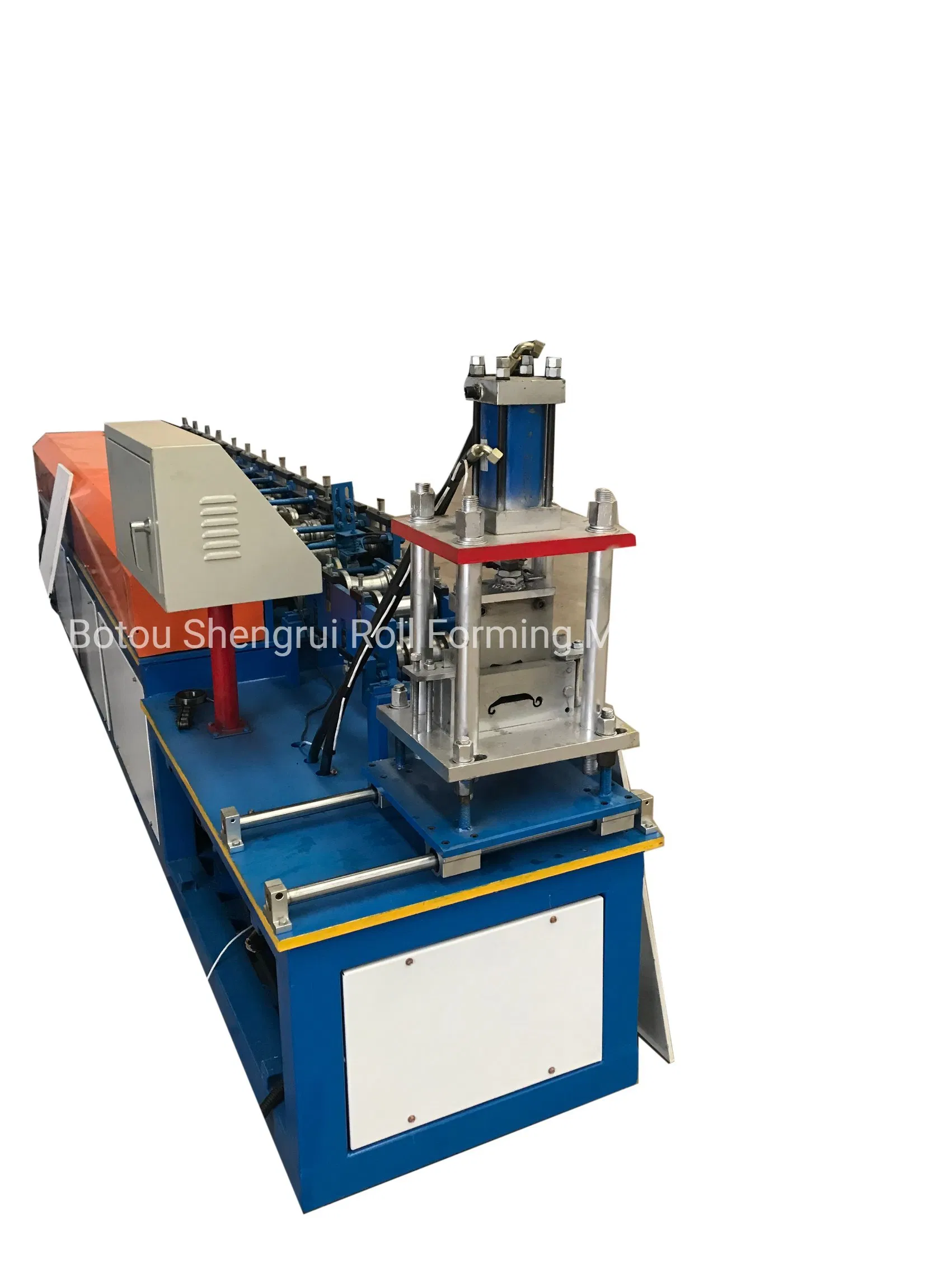 Máquina de conformado de láminas de persiana enrollable para fabricar puertas enrollables