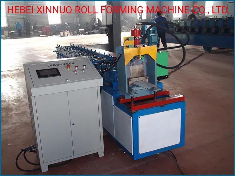 Máquina de fabricación de perfiles de puerta enrollable de chapa de acero frío CNC para puerta de persiana