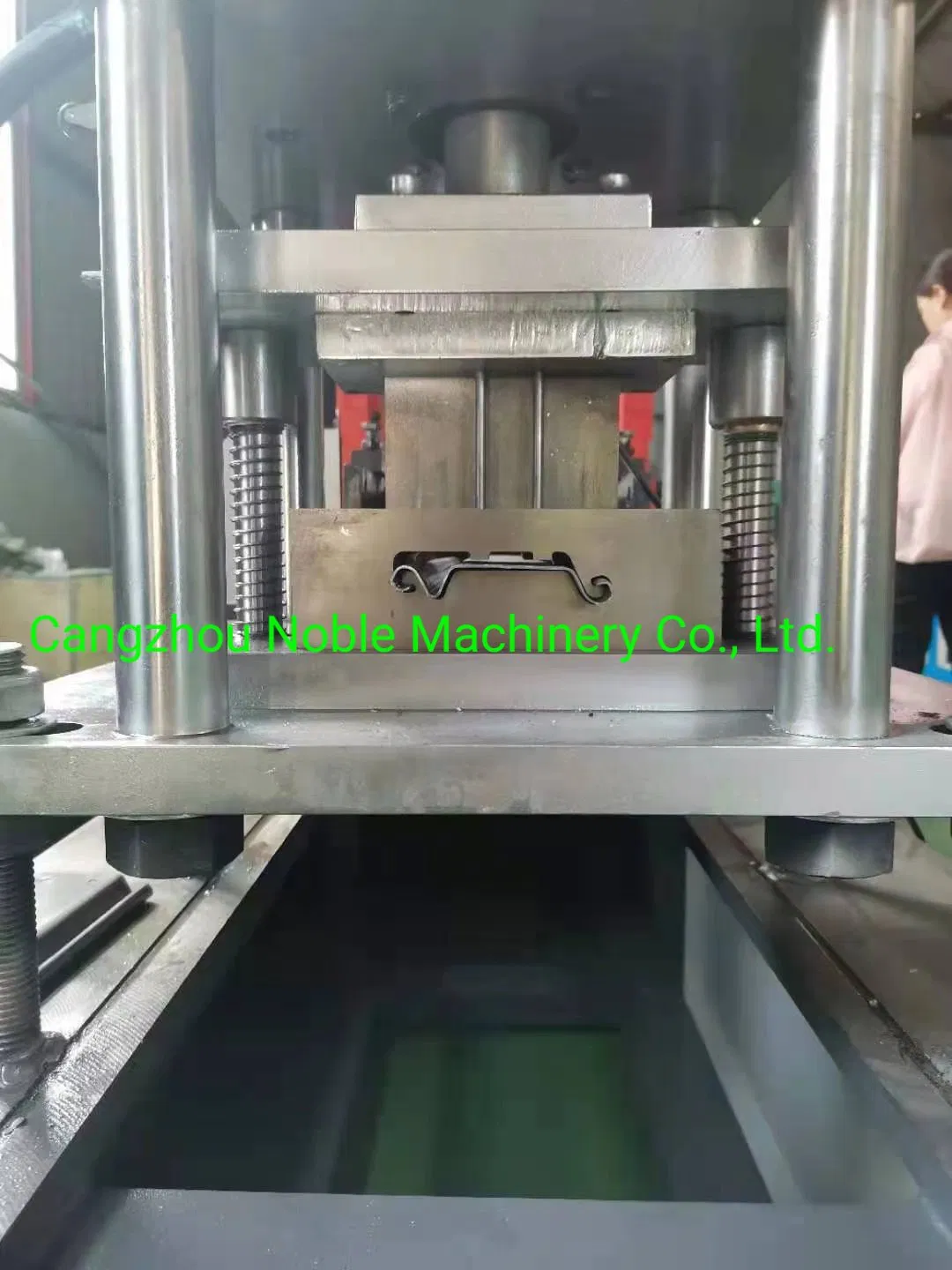 Acero puerta de garaje marco de fabricación de máquina baldosas de fabricación de maquinaria