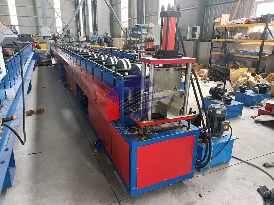 Formadora de Rollos de Canalones de Precisión para Calidad Consistente