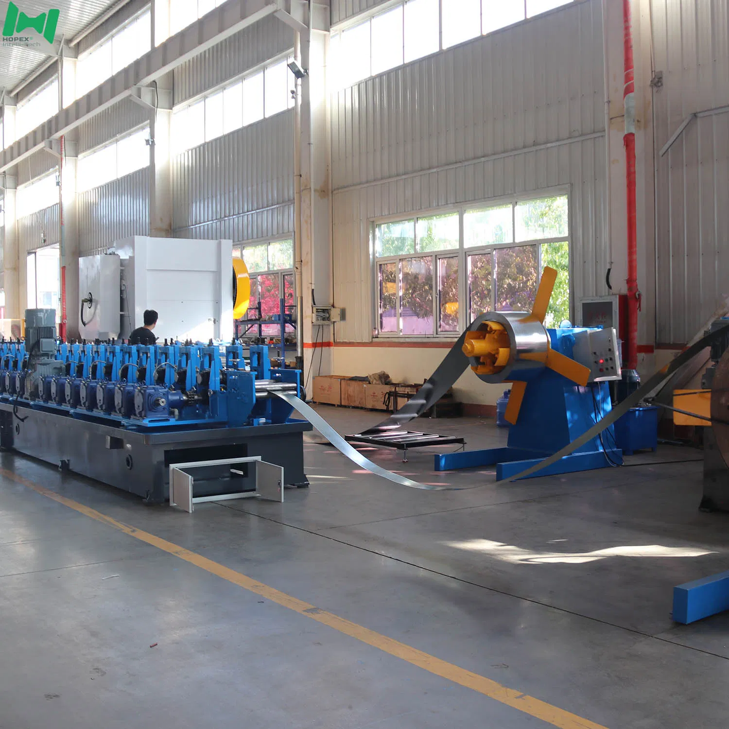 Máquina de conformado en frío Unistrut de alta eficiencia, máquina de conformado en frío para soportes solares, máquina de conformado en frío para soportes solares para sistemas de soporte fotovoltaico