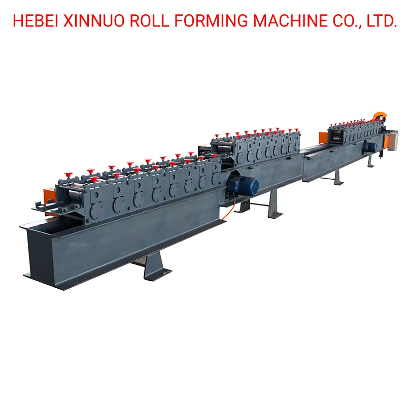 Línea de producción de máquina formadora de rollos de lamas de puerta enrollable de garaje de acero metálico PU fabricada en China