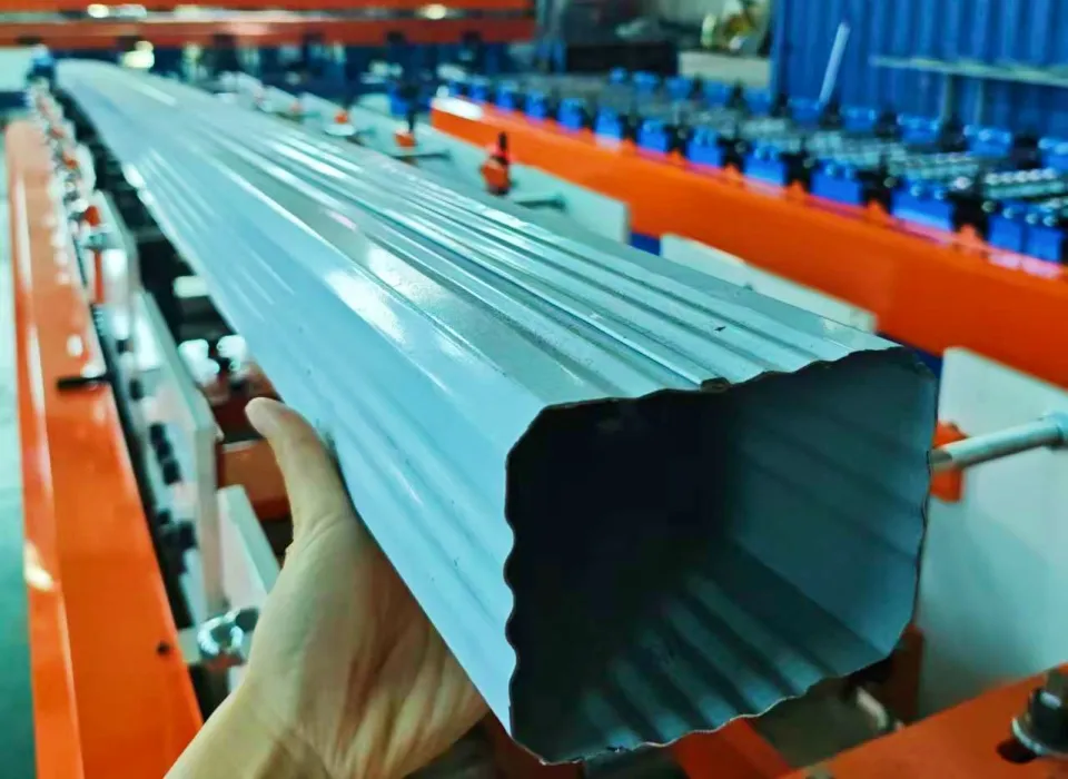 High Precision Seamless Round Rain Gutter Making Machine Full Auto Downspout Drainage Pipe Roll Former