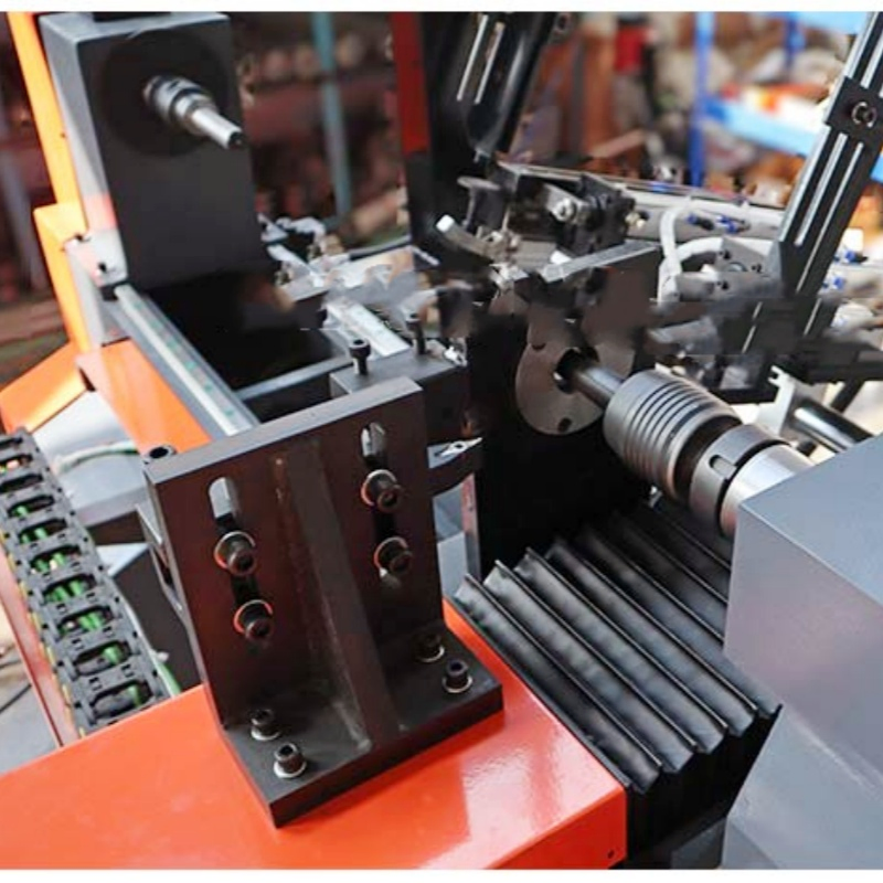 Máquina de formación de palillos de tambor de madera automática Mustang, torno de madera