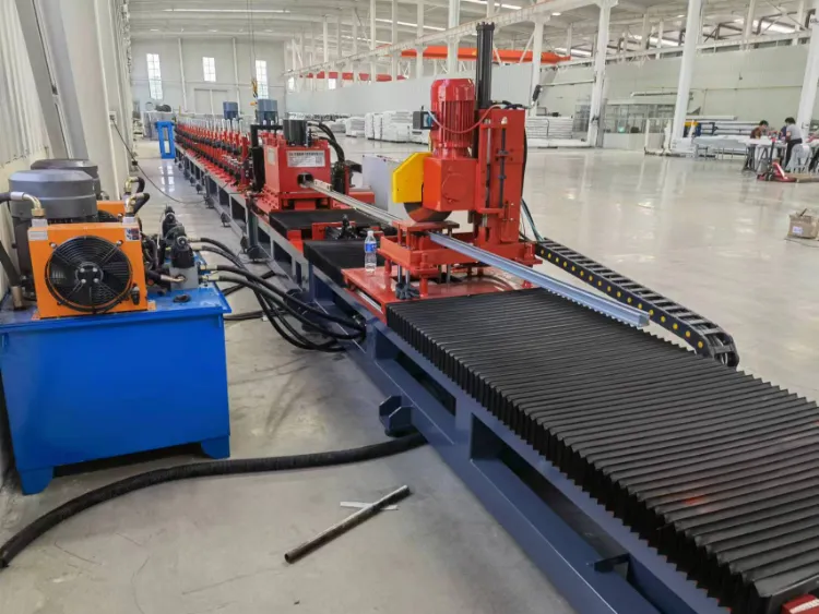 Máquina de conformado en frío de soporte de aluminio para paneles solares a precio de fábrica