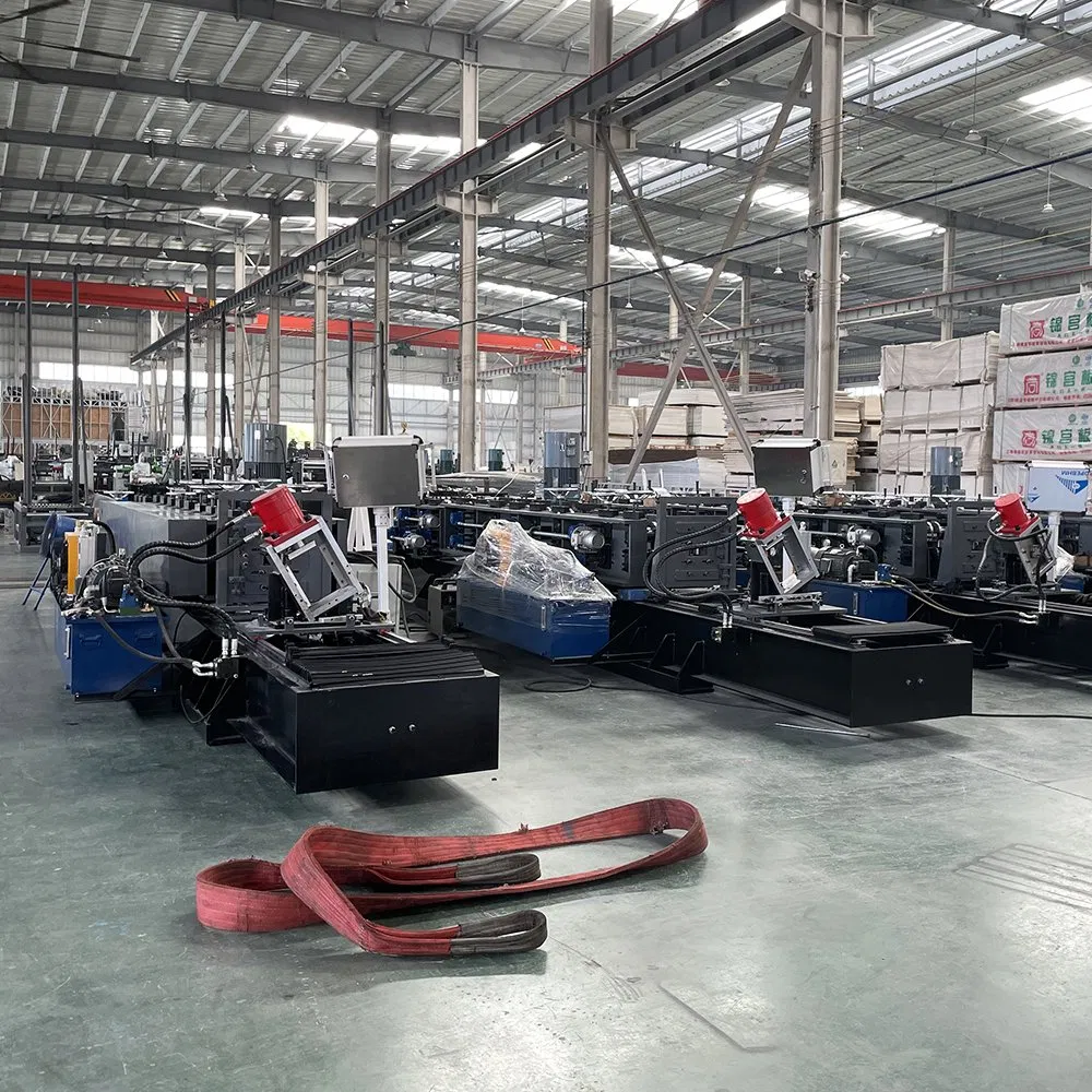 Máquina de conformado en frío para soporte fotovoltaico de canal de estría de panel solar