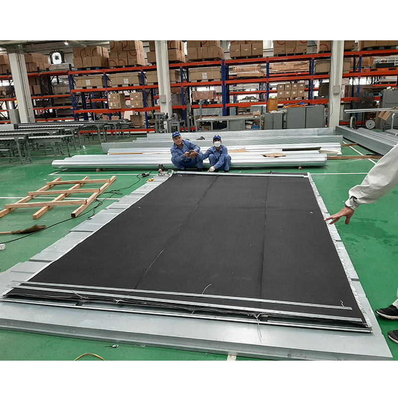 Máquina de coser cortina enrollable ignífuga automática para puertas