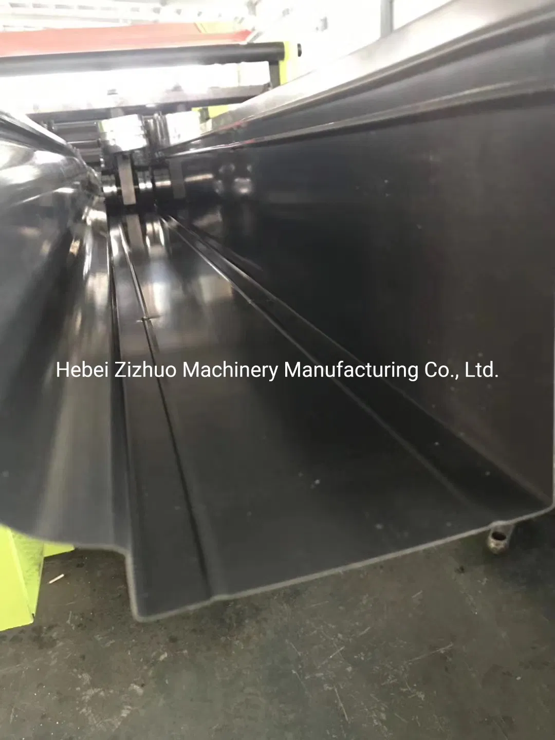 Máquina de fabricación de bajantes Máquina de tubería de desagüe Máquina de canalón de acero Línea de conformado en frío de canalones de acero Formadora de rollos de bajantes de acero