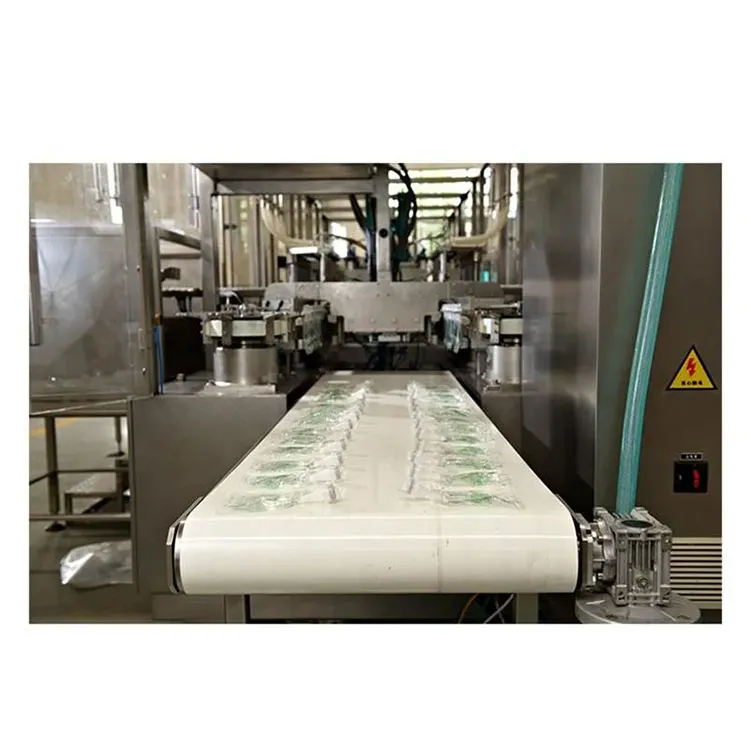 Planta de fabricación de infusiones intravenosas inteligentes con máquina de llenado de bolsas suaves de PVC