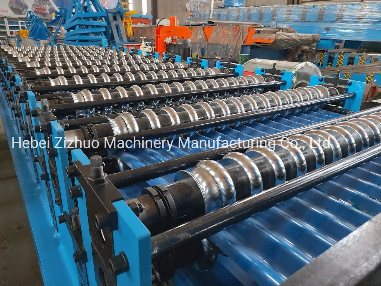 Máquina de formación en frío para hacer tejas de metal galvanizado de doble capa de acero PV4-Ondulado con perfil de caja para techos en Chile