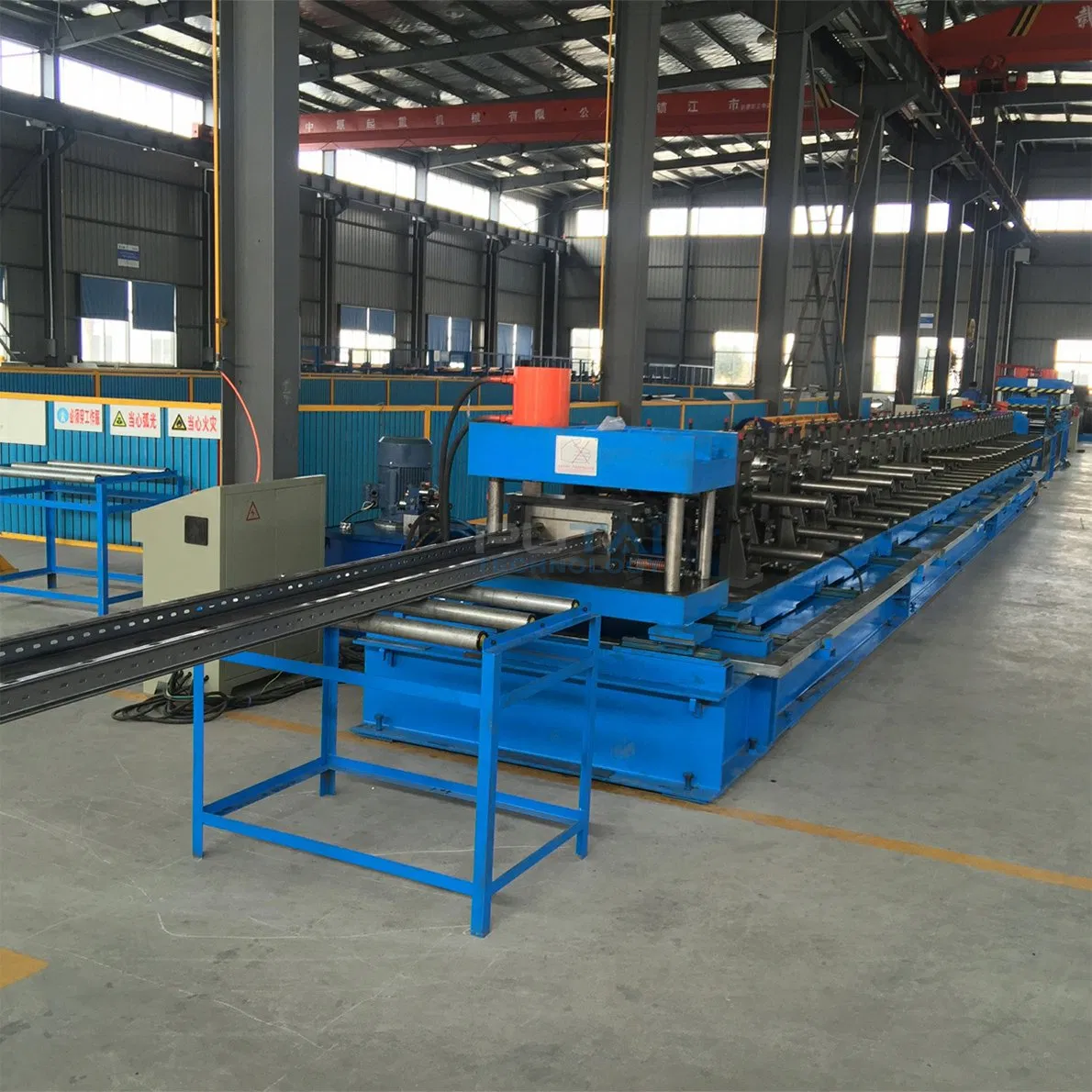 Línea de producción de maquinaria para la fabricación de bandejas de cable automáticas de alta resistencia, máquina de conformado en frío para bandejas de cable perforadas