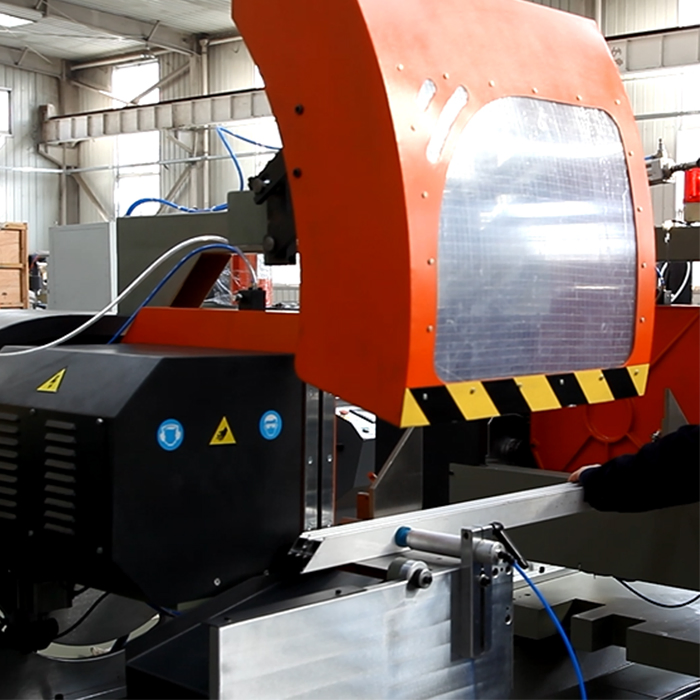Sierra de corte para puerta de garaje, sierra de inglete de doble cabezal CNC, sierra digital para corte de aluminio, máquina de corte a entalla de perfil de aluminio