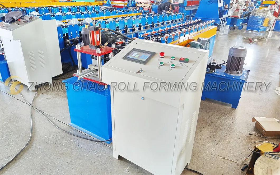 Máquina de formación en frío de lamas de puerta enrollable de metal de aluminio, hierro y acero