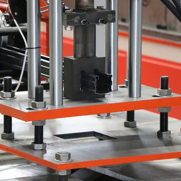 Máquina de Formado en Frío de Estructura de Acero para Soporte Solar de Alta Velocidad H400