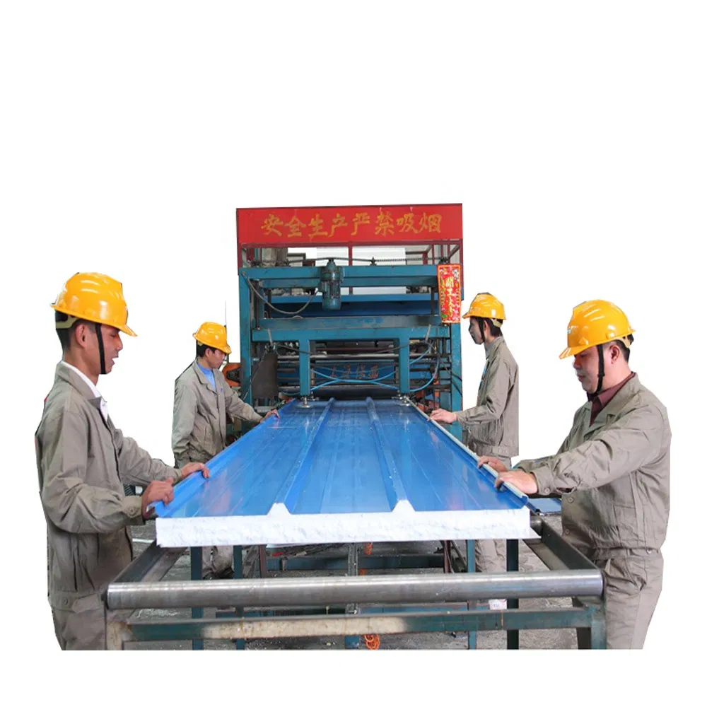 Máquina de formación de paneles sándwich de lana de roca para techo y pared, producción de baldosas de metal doble para suelo, fabricación de canalones