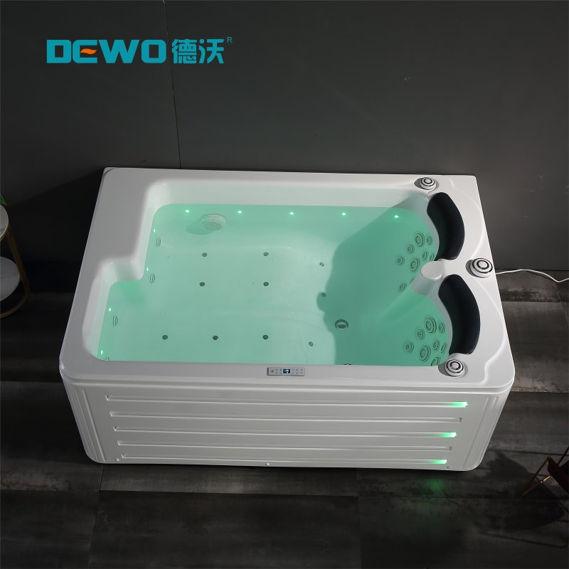 Factory Price Sanitary Ware Acrylic Intelligent Back Jets Bath Customized for Villa