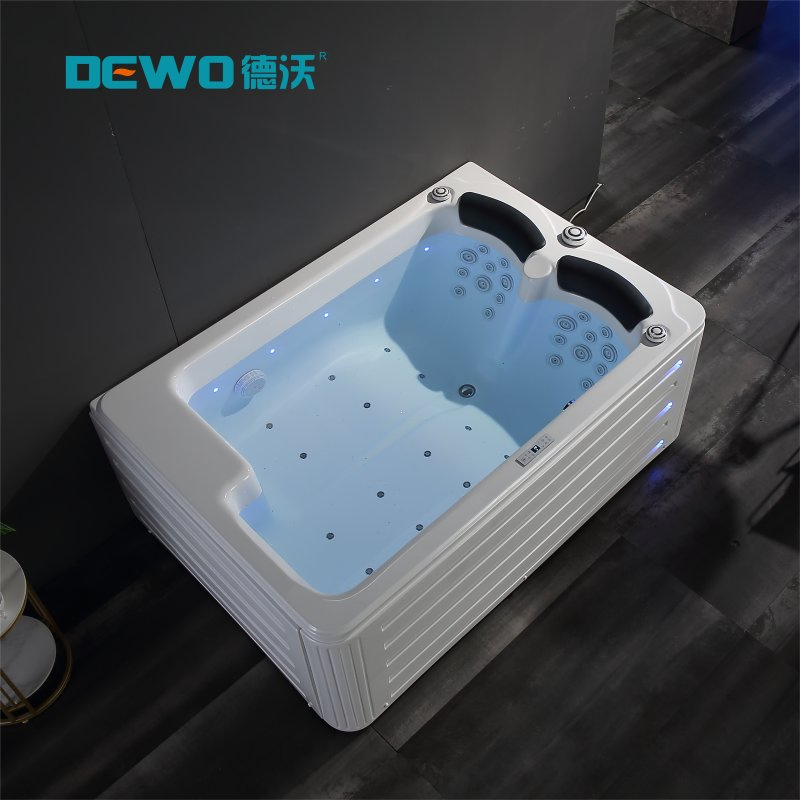 Factory Price Intelligent Back Jets SPA Massage Bath Customized for Villa (LL761)