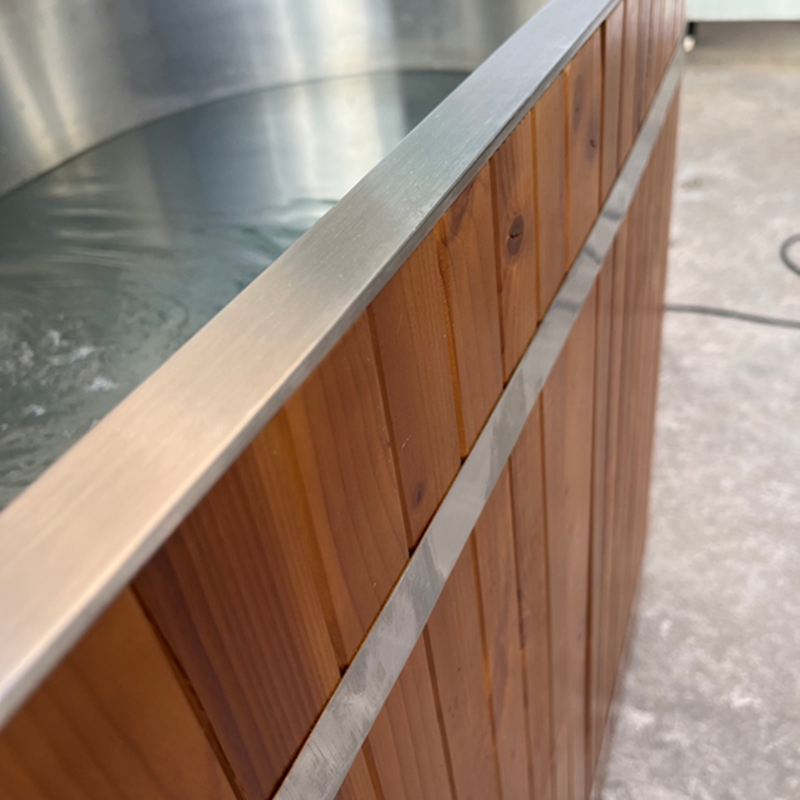 Hot Selling Luxury Hot Bath SPA Thermowood /Cedar Wooden Barrel Cold Plunge Ice Bath Tub with 1HP/2HP Chiller and Heater