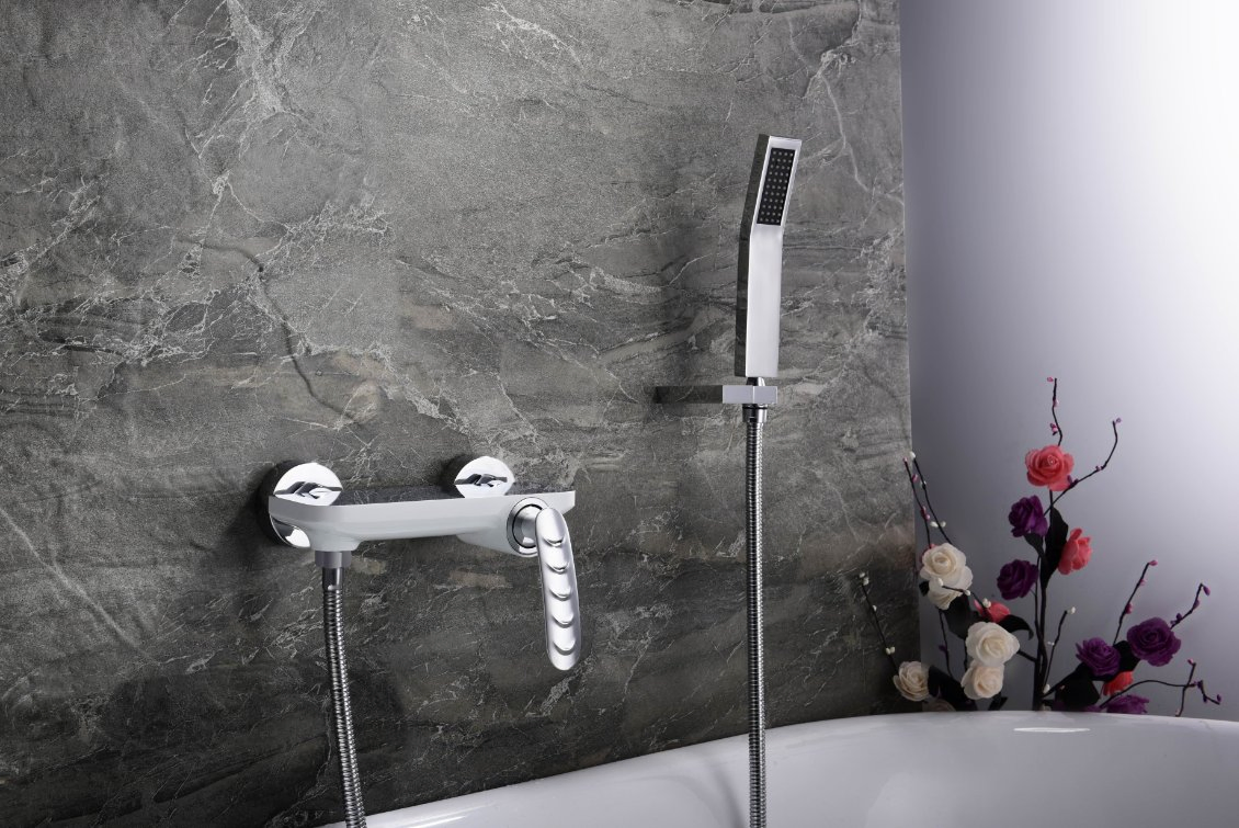 High Quality Cheap Hot and Cold Water Exchange Bath Shower Accessories