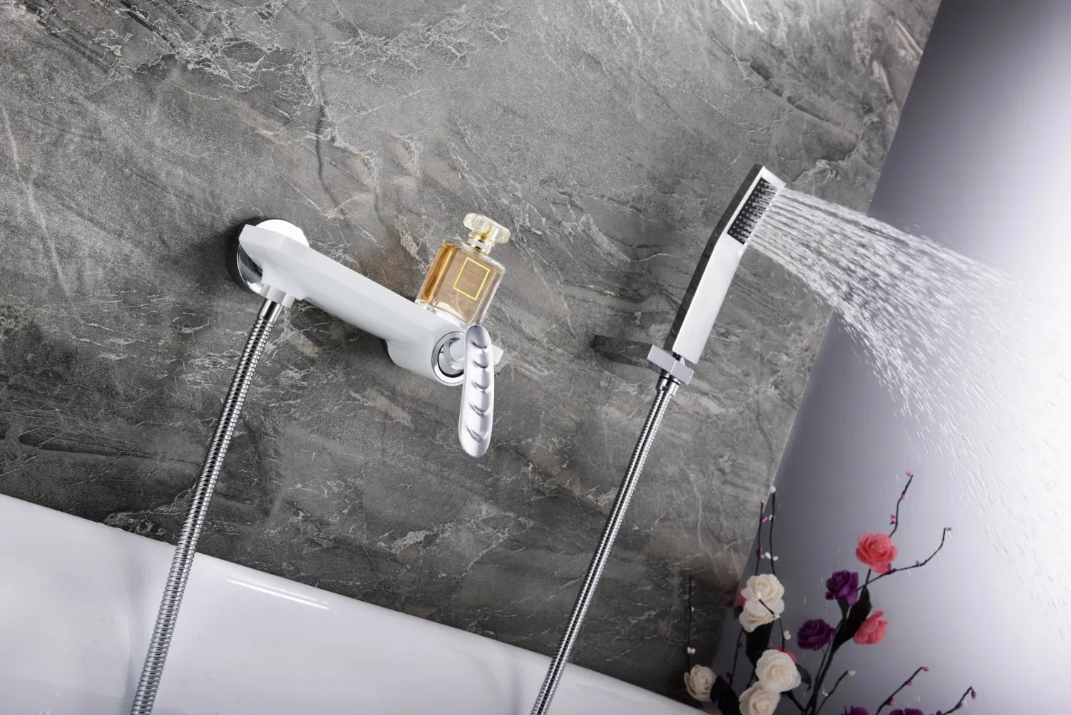 High Quality Cheap Hot and Cold Water Exchange Bath Shower Accessories