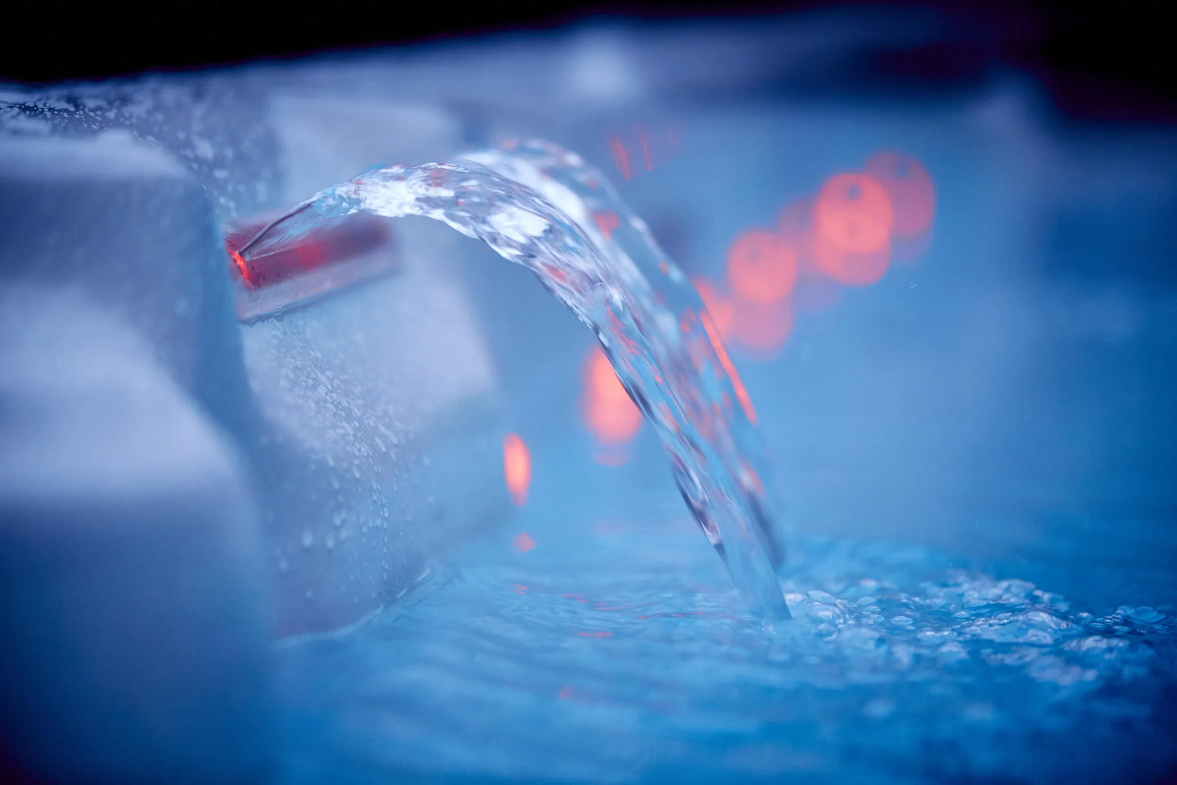 Portable Roto Mould SPA Small Garden Hot Tub Outdoor Compact Roto SPA Bathtub with Massage Jets