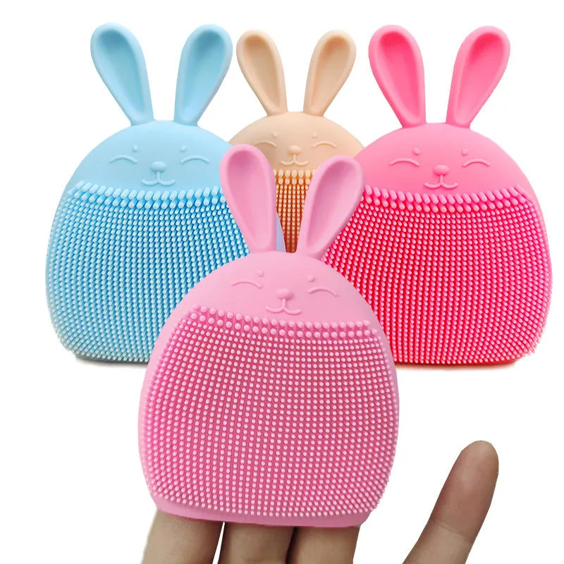 Facial Cleaning Brush Close-up