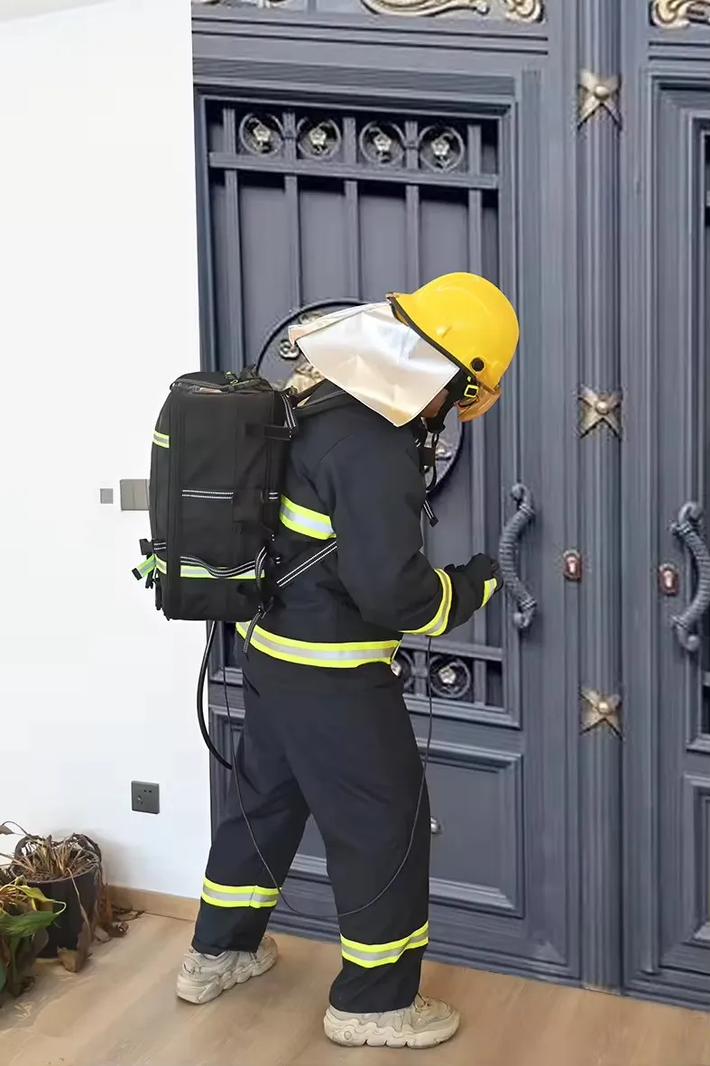 Detalle herramientas de rescate portátil