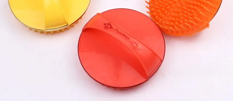 Cepillo de champú personalizado rosa, cepillo de silicona suave para masaje del cuero cabelludo, masajeador de cabello, cepillo para lavar en la bañera para bebés
