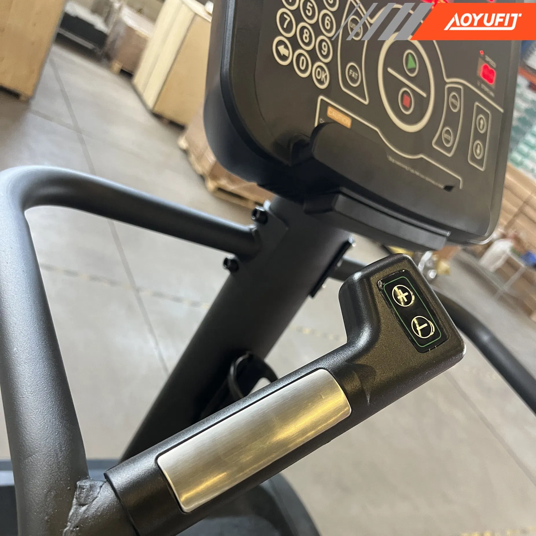 Commercial Electric Cardio Vertical Climbing Stepper Gym Training Climber Exercise Machine