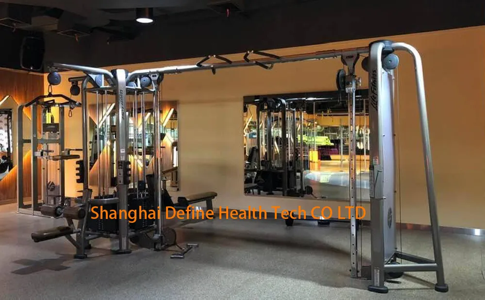 Commercial Pulley Machine