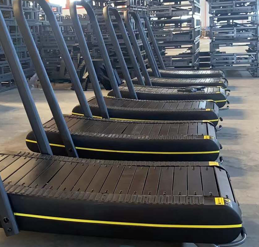 Home Gym Fitness Equipment Unpowered Two Styles Are Available Folding Sports Equipment Mini Curved Treadmill for Training