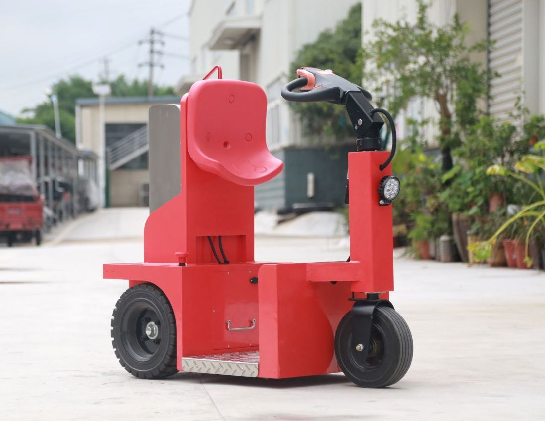 Reliable China Electric Tow Tractor for Industrial and Warehouse Use